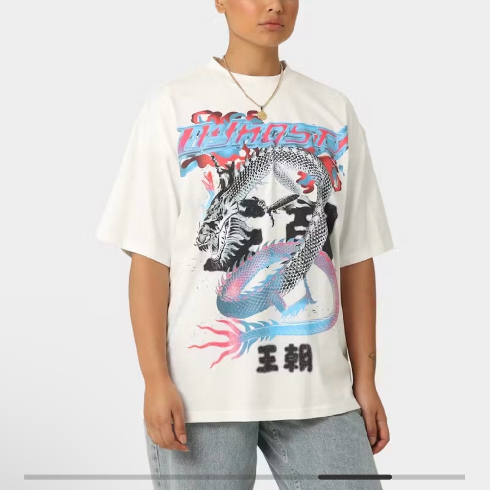 Loiter Graphic tee